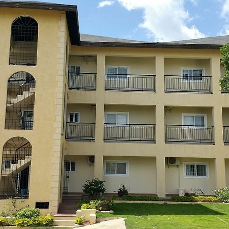 New Kingston Guest Apartments @ Donhead Exterior foto